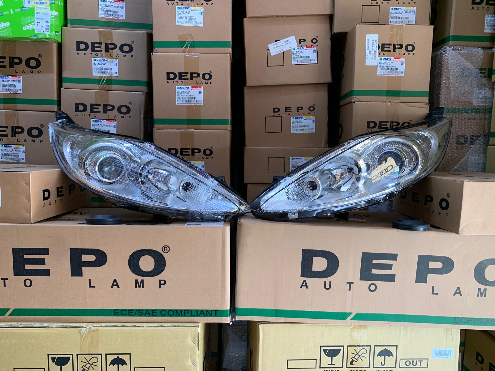 FORD FİESTA 2008-2013 ARASI DEPO MERCEKLİ LEDSİZ SAĞ VE SOL FAR TAKIM 8A61-13W029-CH / 8A61-13W030-CH
