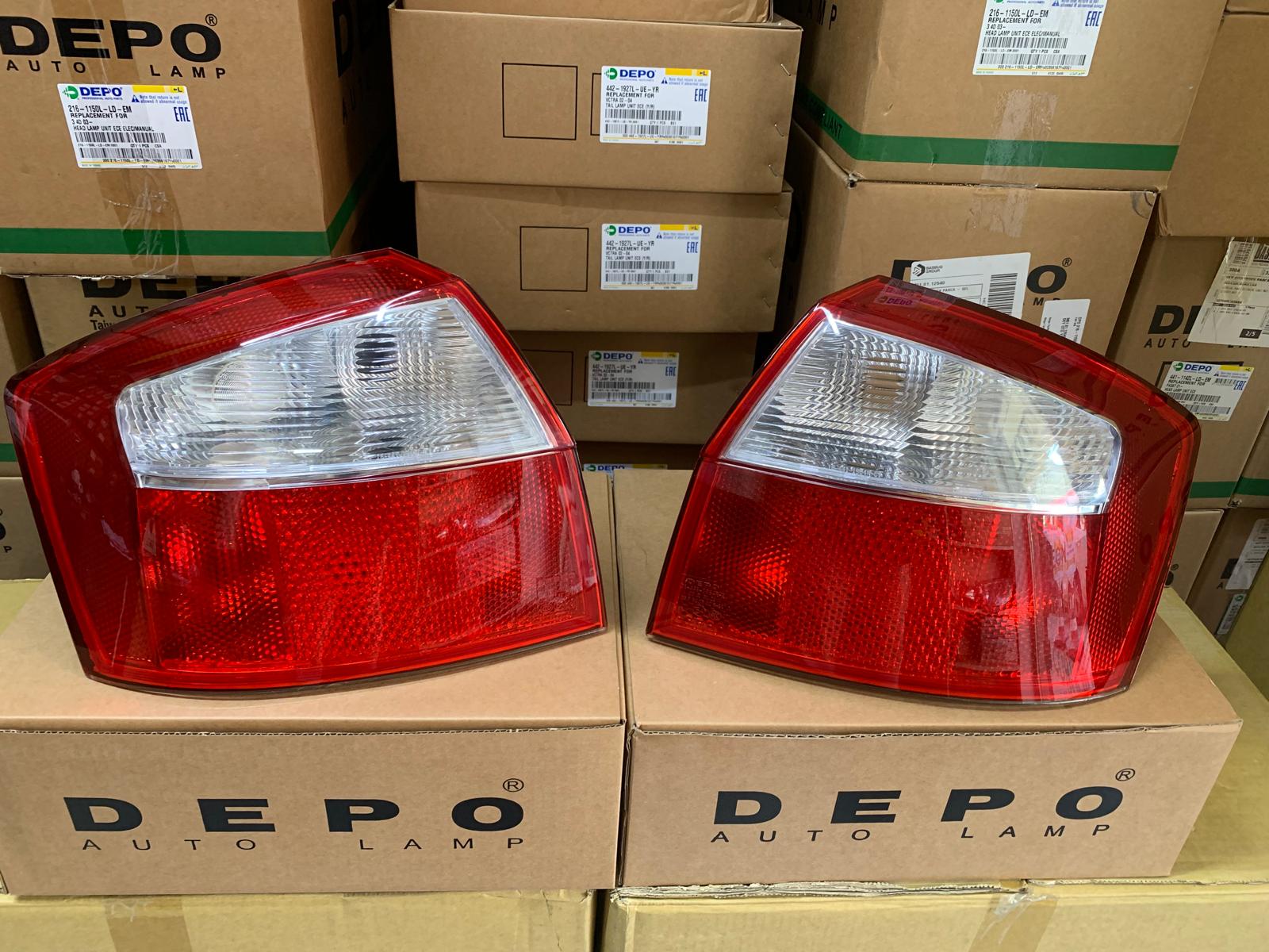 AUDI A4 B6 SEDAN KASA 2001-2005 ARASI DEPO SAĞ VE SOL STOP LAMBASI TAKIM 8E5945217 / 8E5945218