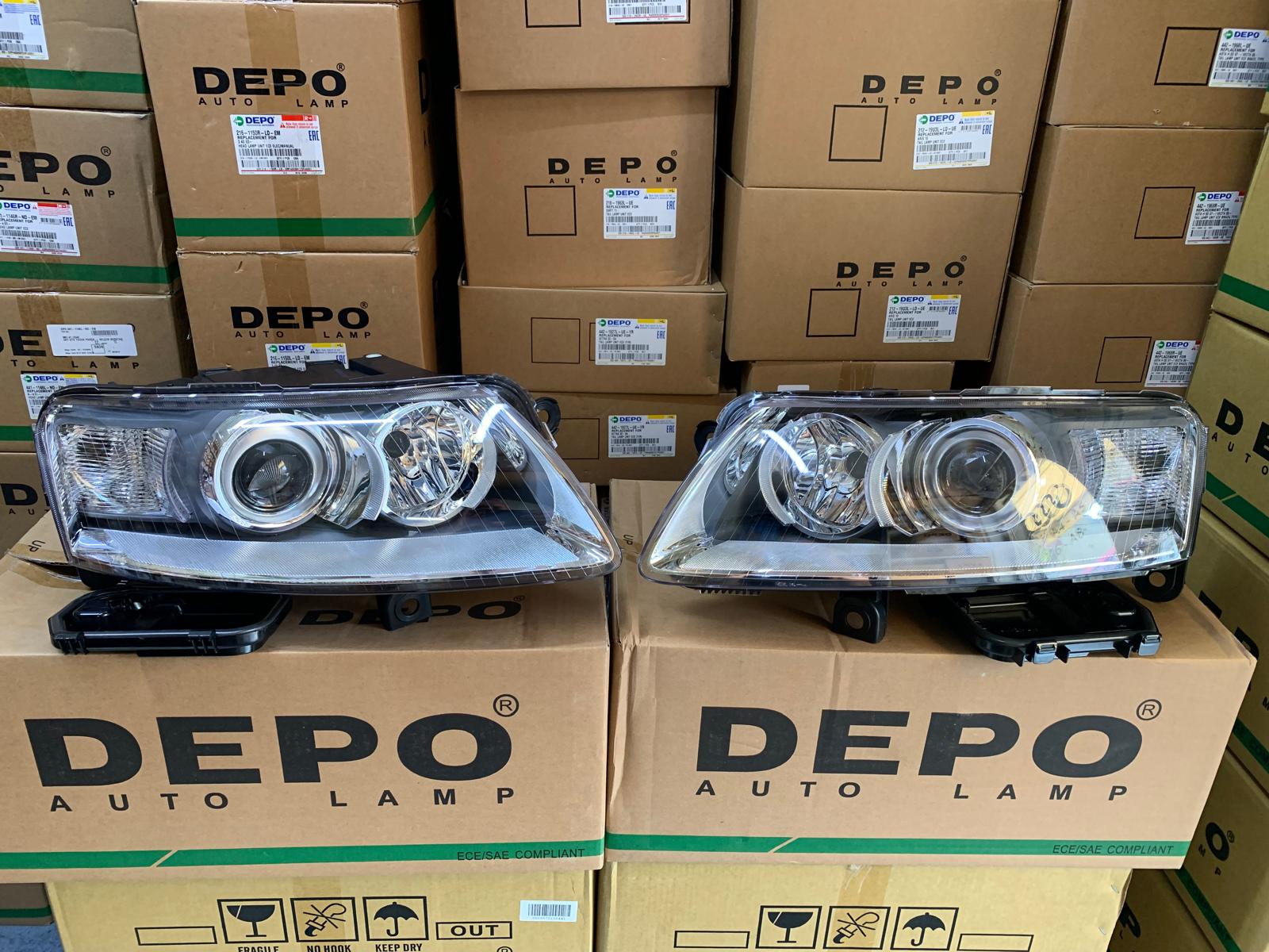 AUDI A6 C6 2005-2008 ARASI DEPO SAĞ VE SOL FAR TAKIM D2S XENON 4F0941029AK / 4F0941030AK