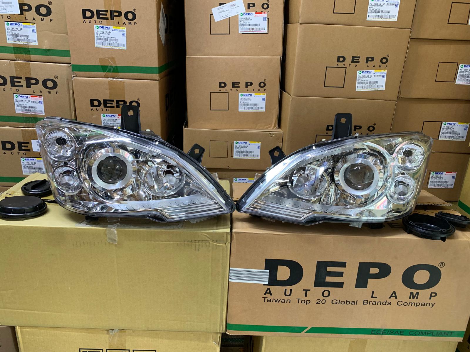 MERCEDES VİANO / VİTO 2010-2013 ARASI DEPO SAĞ VE SOL FAR D1S XENON TAKIM A6398202361 / A6398202461