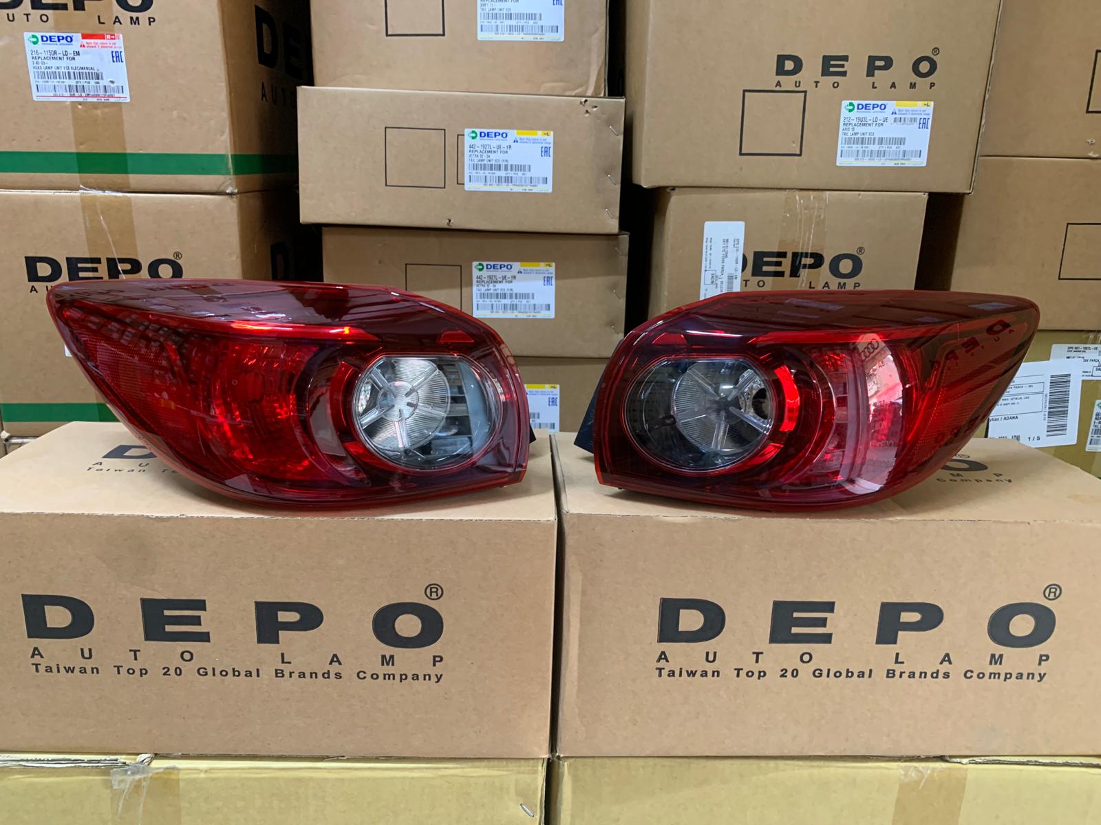 MAZDA 3 HB 2013-2018 ARASI DEPO LEDSİZ SAĞ VE SOL DIŞ STOP LAMBASI B45C-51-160C / B45C-51-150C