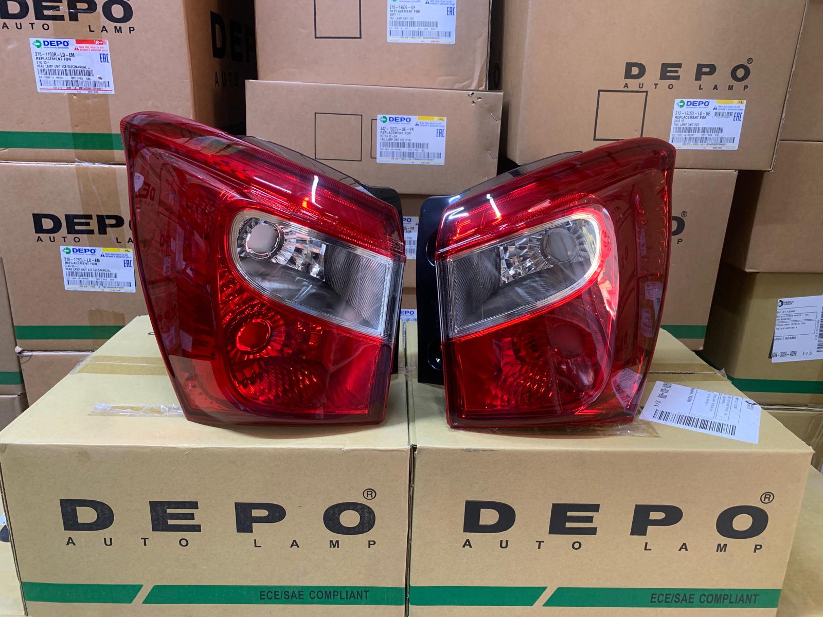 SUZUKI SX4 S-CROSS 2013-2016 ARASI DEPO SAĞ VE SOL STOP LAMBASI 35650-61M10 / 35670-61M10