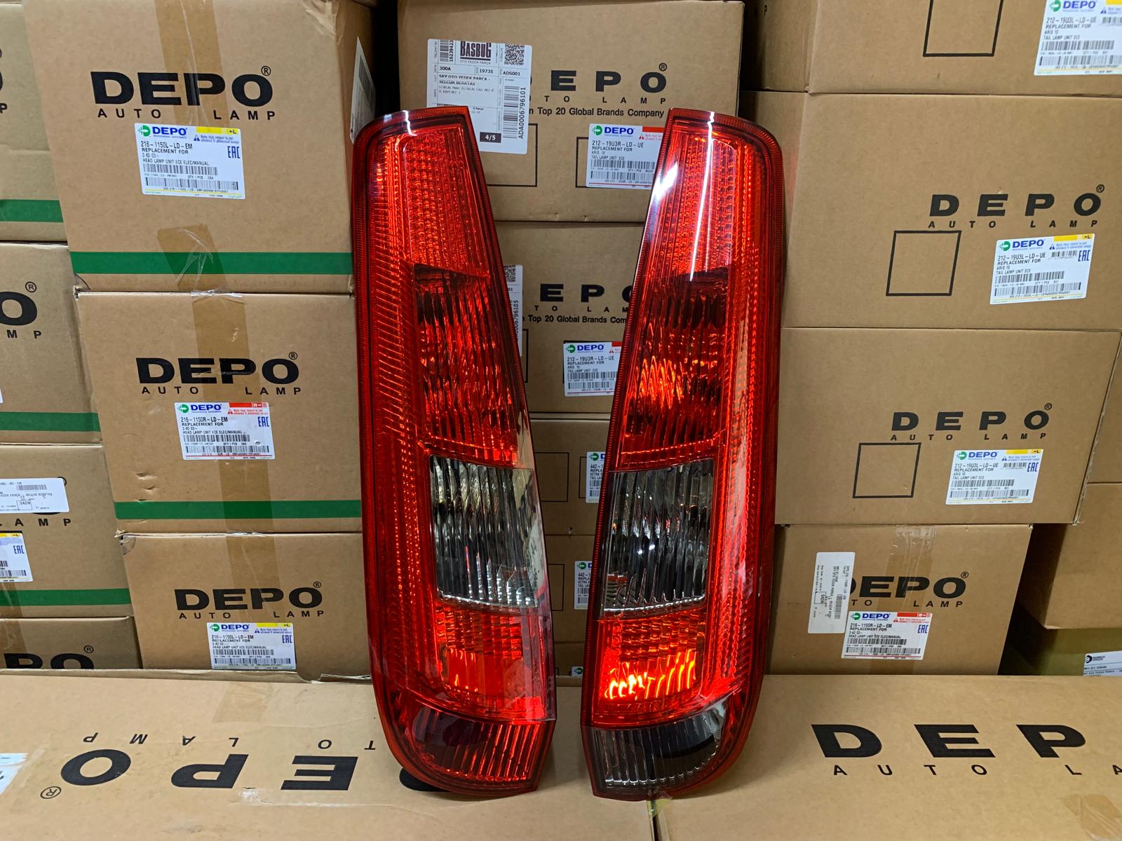 FORD FİESTA 3 KAPI 2002-2005 ARASI DEPO SAĞ VE SOL STOP LAMBASI TAKIM 2S51-13A603-BE / 2S51-13A602-BE