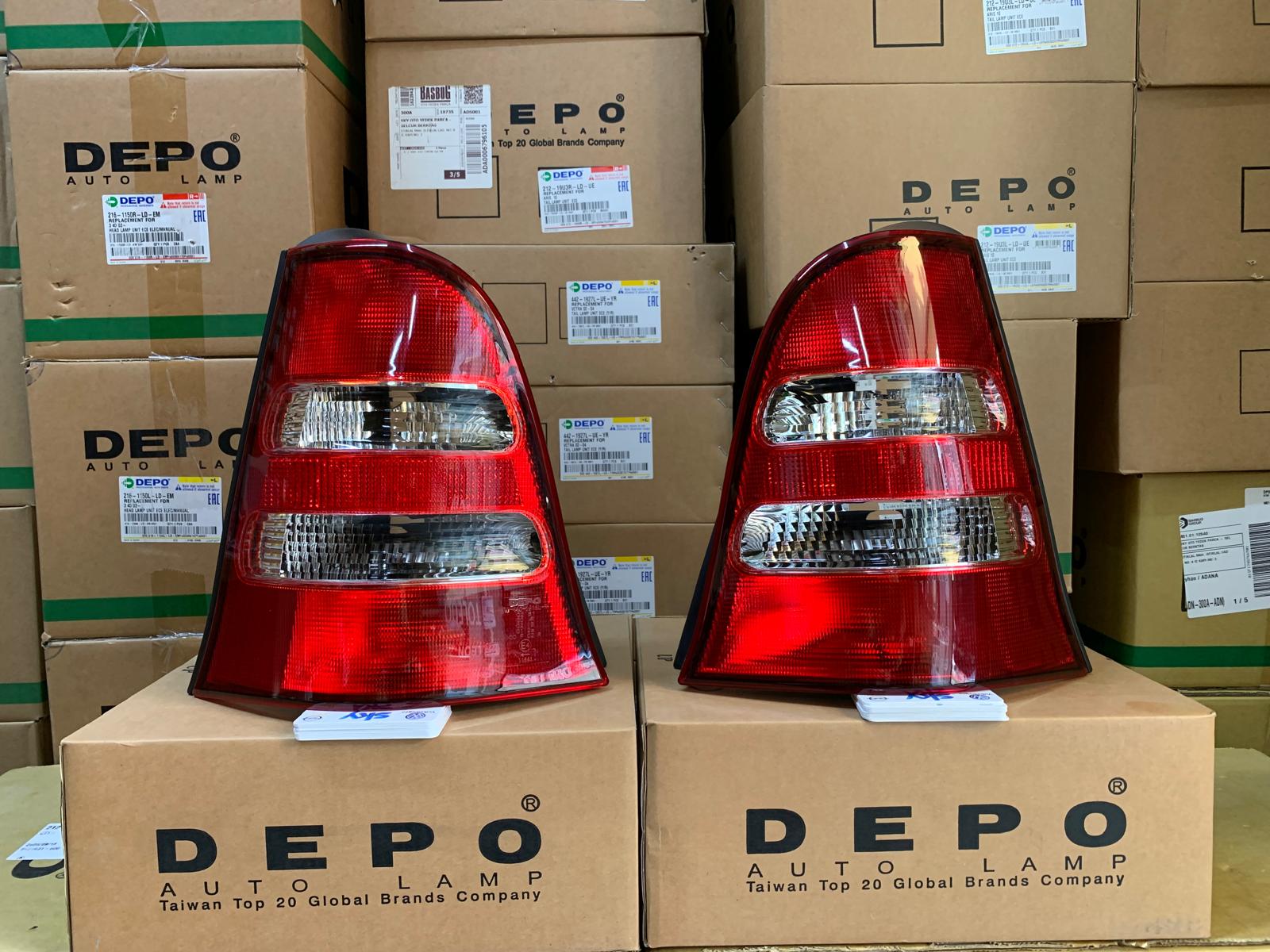 MERCEDES W168 A-CLASS 2001-2004 ARASI DEPO SAĞ VE SOL STOP LAMBASI BEYAZ TAKIM A1688202764 / A1688202864