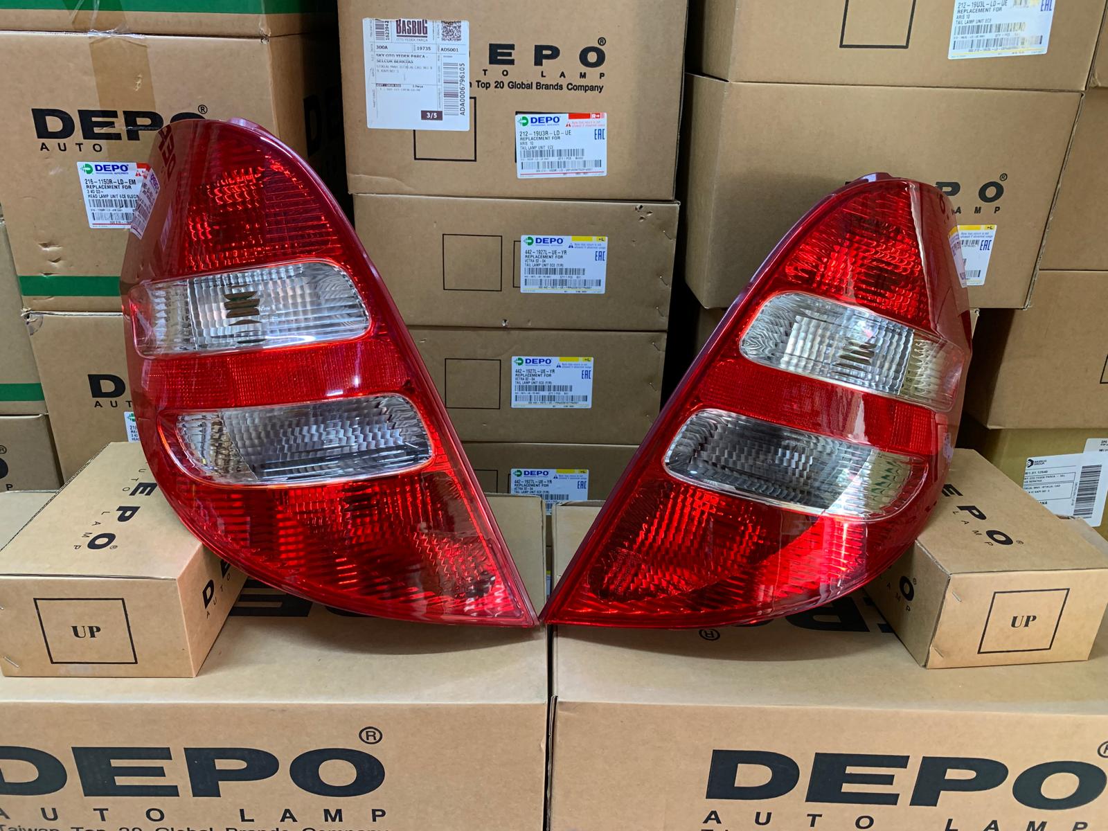 MERCEDES W169 A-CLASS 2004-2008 ARASI DEPO SAĞ VE SOL STOP LAMBASI BEYAZ TAKIM A1698200364 / A1698200464